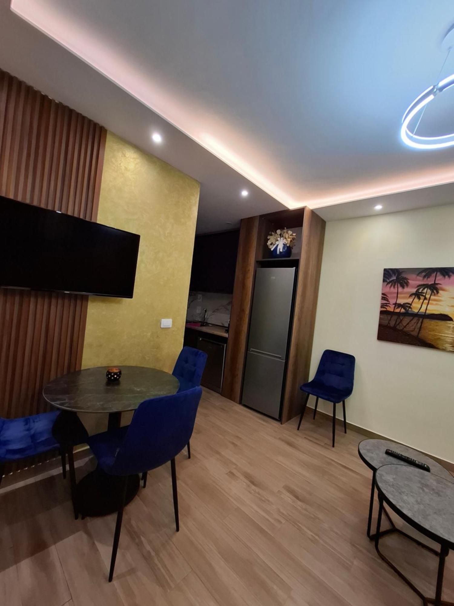 Vila Noar Vlorë Exteriör bild