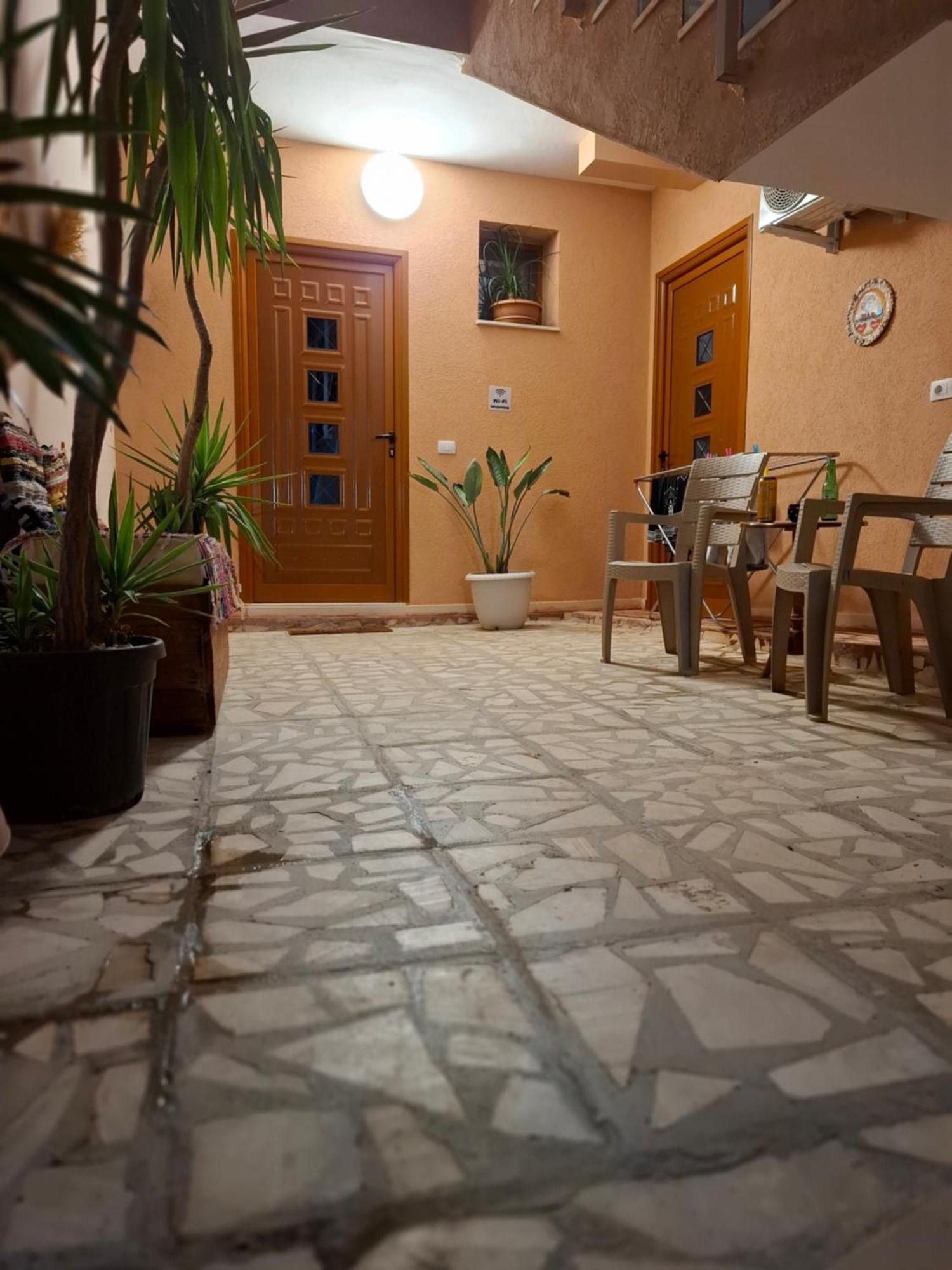 Vila Noar Vlorë Exteriör bild